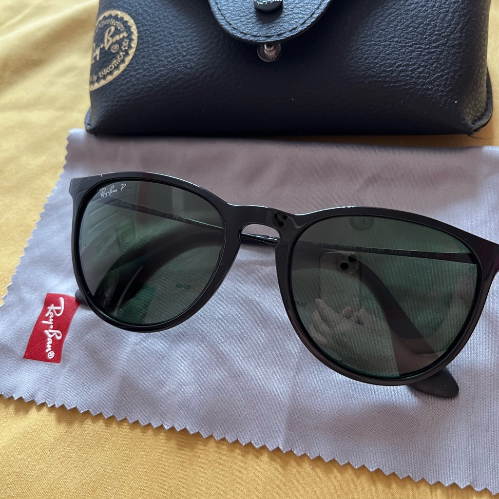 Ray-Ban Black Sunglasses. Rb4171 Erika.